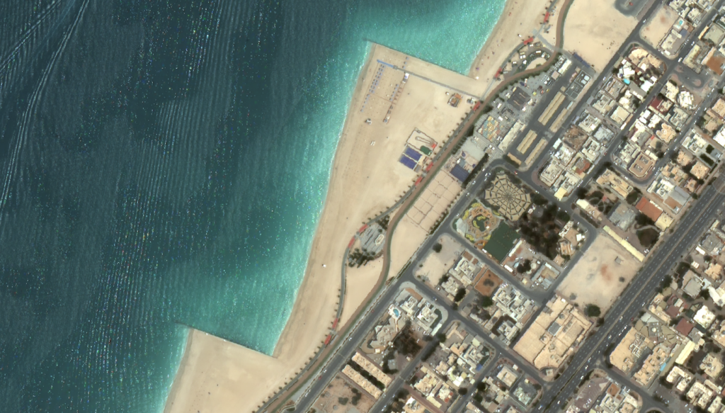 Рисунок 4. Снимок с космического аппарата SuperView NEO-2. Дубай, ОАЭ..png