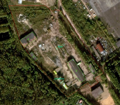 Figure 1. Orthophotoplan of October 1, 2018 with the boundaries of the plot, buildings and other objects. Scale 1:2000