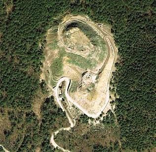 Monitoring of landfills and detection of unauthorized garbage dumps using space imagery data