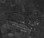 Аэропорт, сентябрь 2013, космический снимок со спутника TH-1 © BSEI