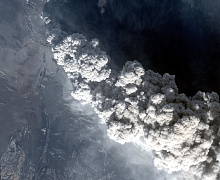 Air pollution from a volcanic eruption